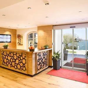 https://seehotel-waltershof.com-bavaria.com